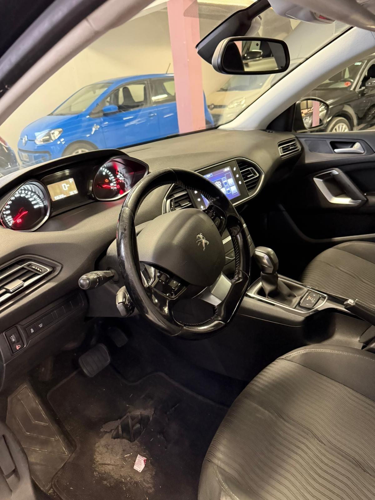 Peugeot 308 BlueHDi 120 S&S EAT6 SW Business