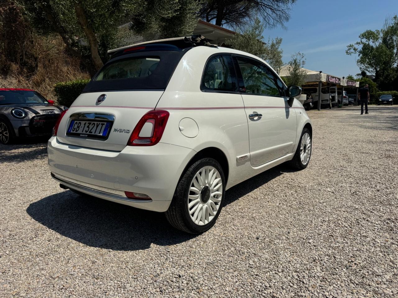 Fiat 500 C 1.0 Hybrid Dolcevita special 62years