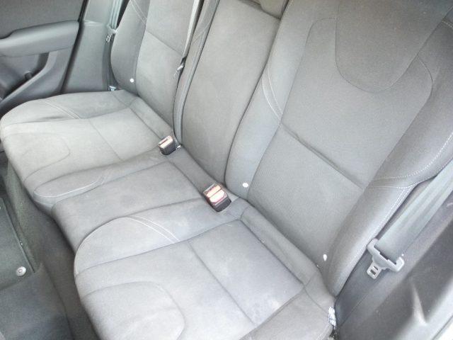 VOLVO V40 D2 1.6 D Kinetic - OK NEOPATENTATI - UNICO PROPR.