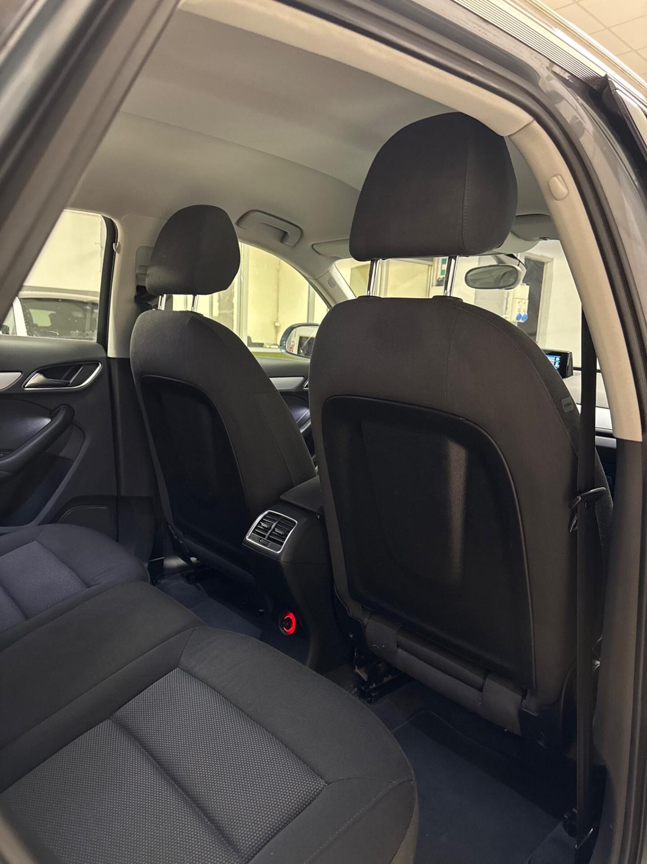 Audi Q3 2.0 TDI 120 CV