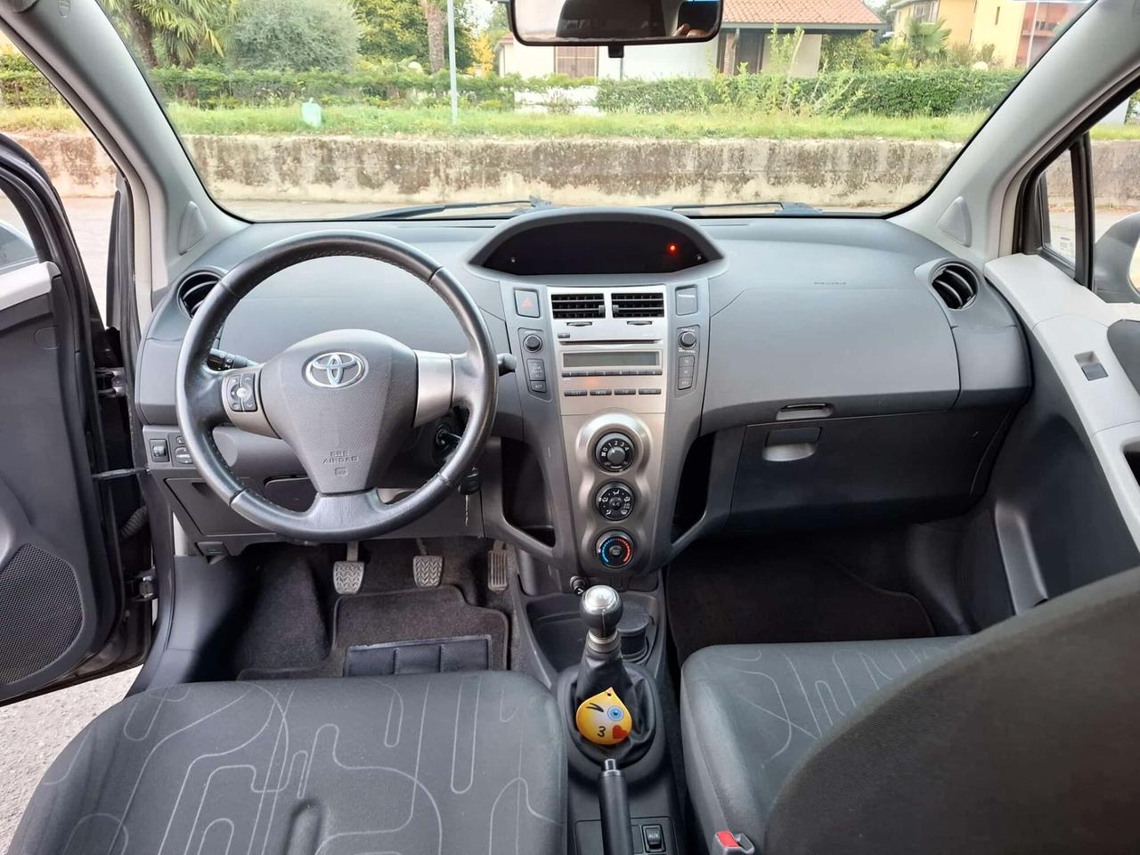 Toyota Yaris 1.0 benzina 5P 2° SERIE LUXURY PACK