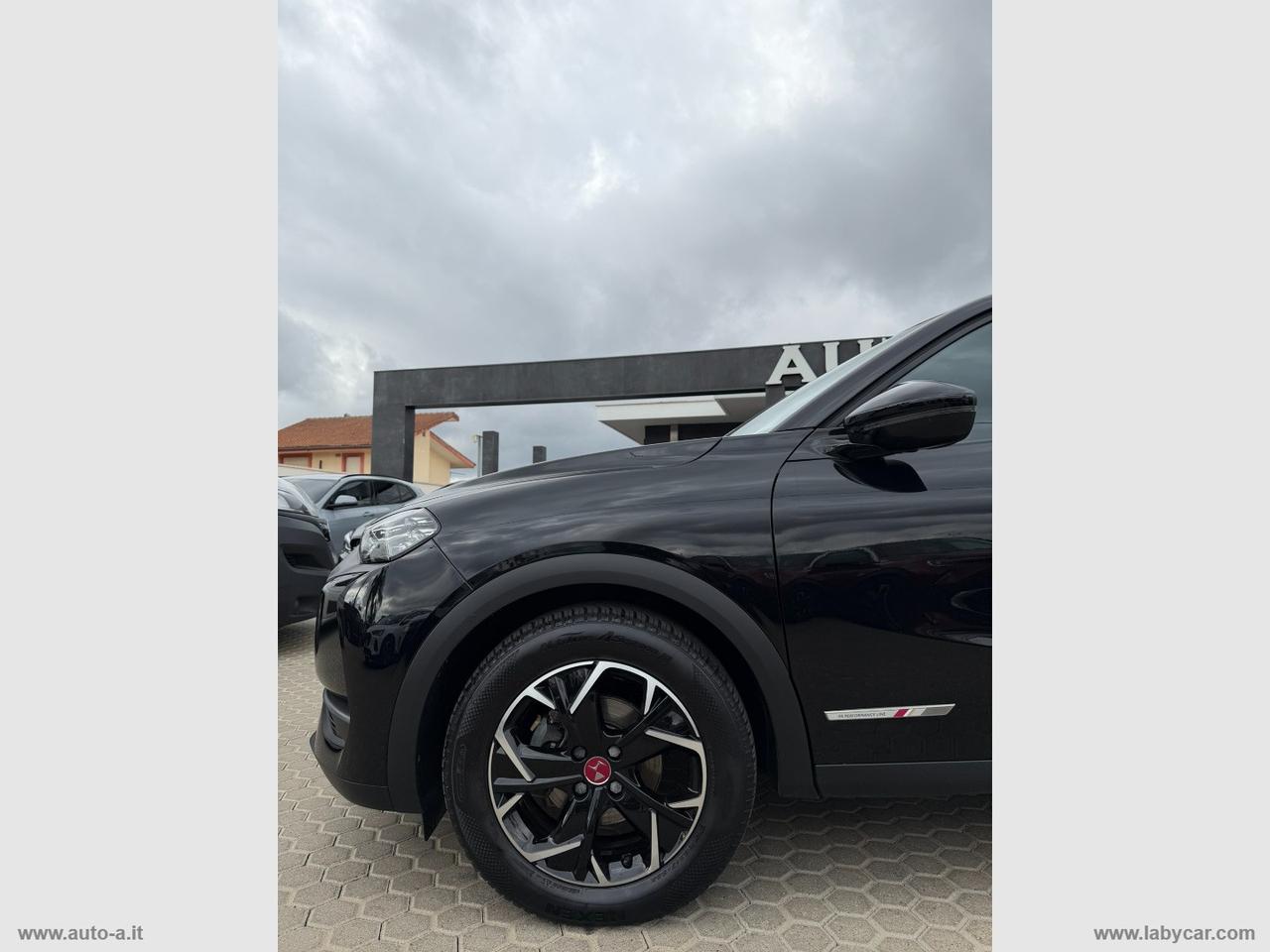 DS AUTOMOBILES DS 3 Crossback BlueHDi 110 PERFORMANCE LINE