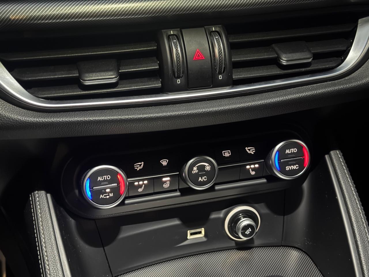 Alfa Romeo Stelvio 2.2 Turbodiesel 210 CV AT8 Q4 Super