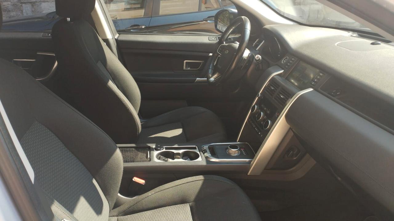 Land Rover Discovery Sport 2.0 TD4 150 CV HSE