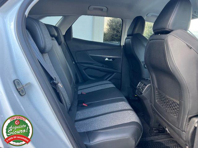 PEUGEOT 3008 BlueHDi 130 S&S Allure