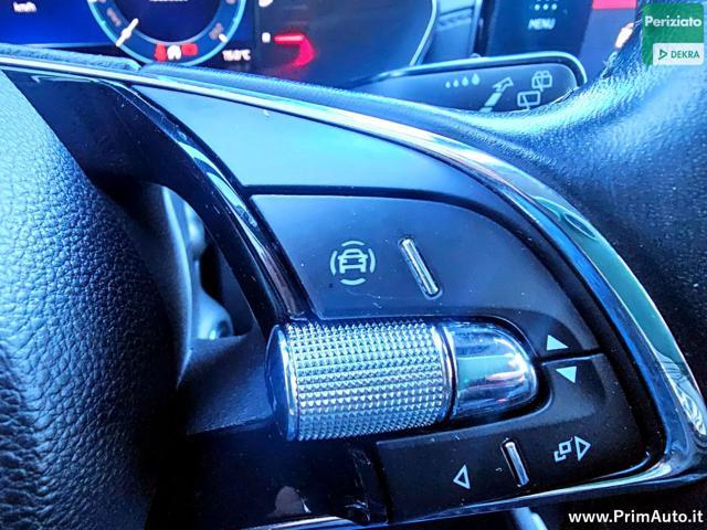 SKODA Octavia 2.0 TDI EVO SCR DSG Wagon Ambition