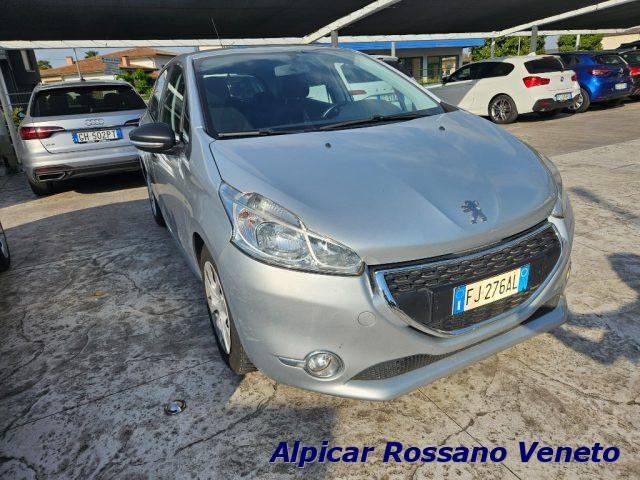 PEUGEOT 208 1.4 8V HDi 68CV 5p. Allure