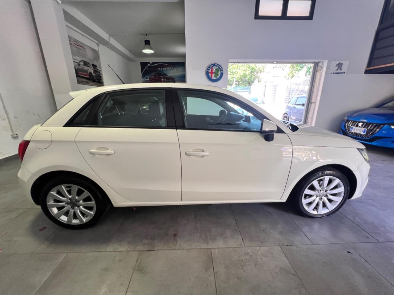 Audi A1 1.2 TFSI 85CV Ambition 2012