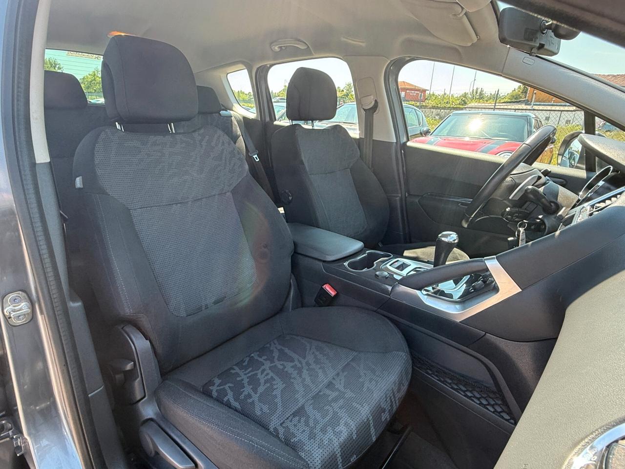 Peugeot 3008 1.6 e-HDi 112CV Automatico ""Km113.500""