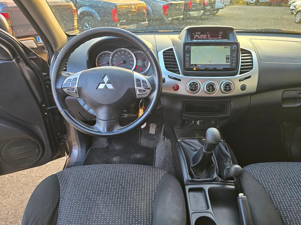 Mitsubishi L200 2.5 DI-D 178 CV INTENSE PLUS