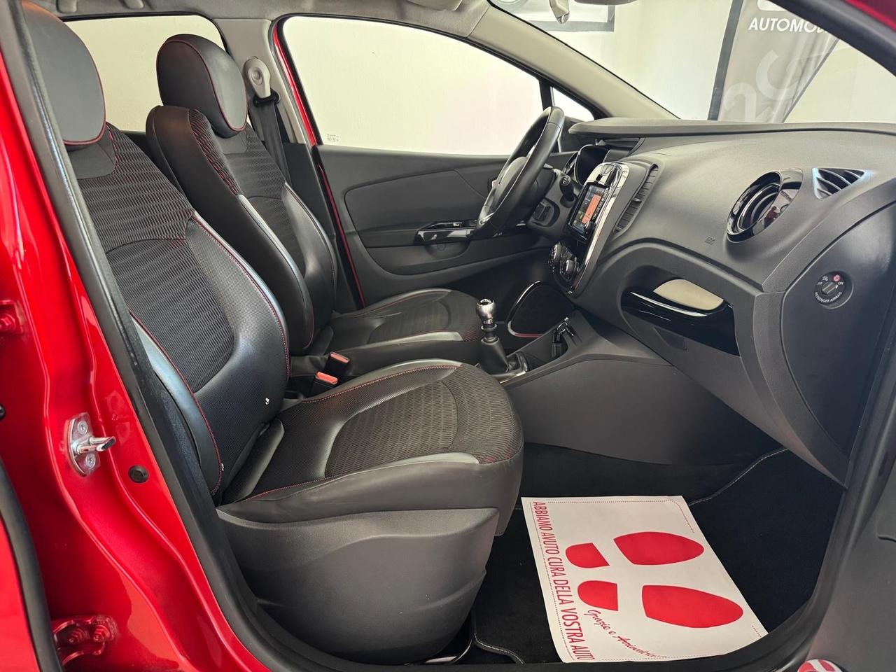 Renault Captur 1.500cc diesel/ 110cv/ 2017 / pronta consegna