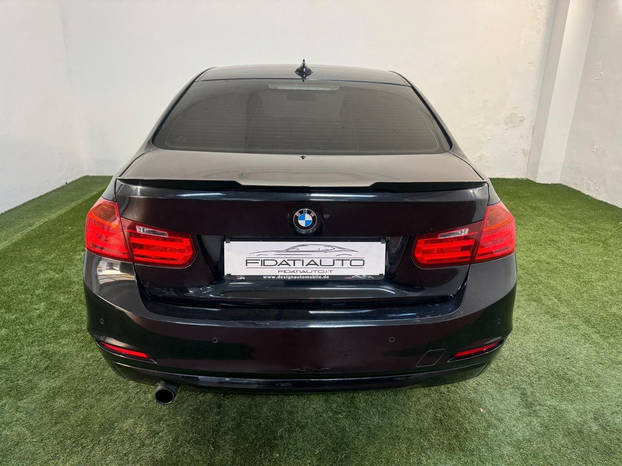 Bmw 316i BERLINA EURO6 NAVIGATORE