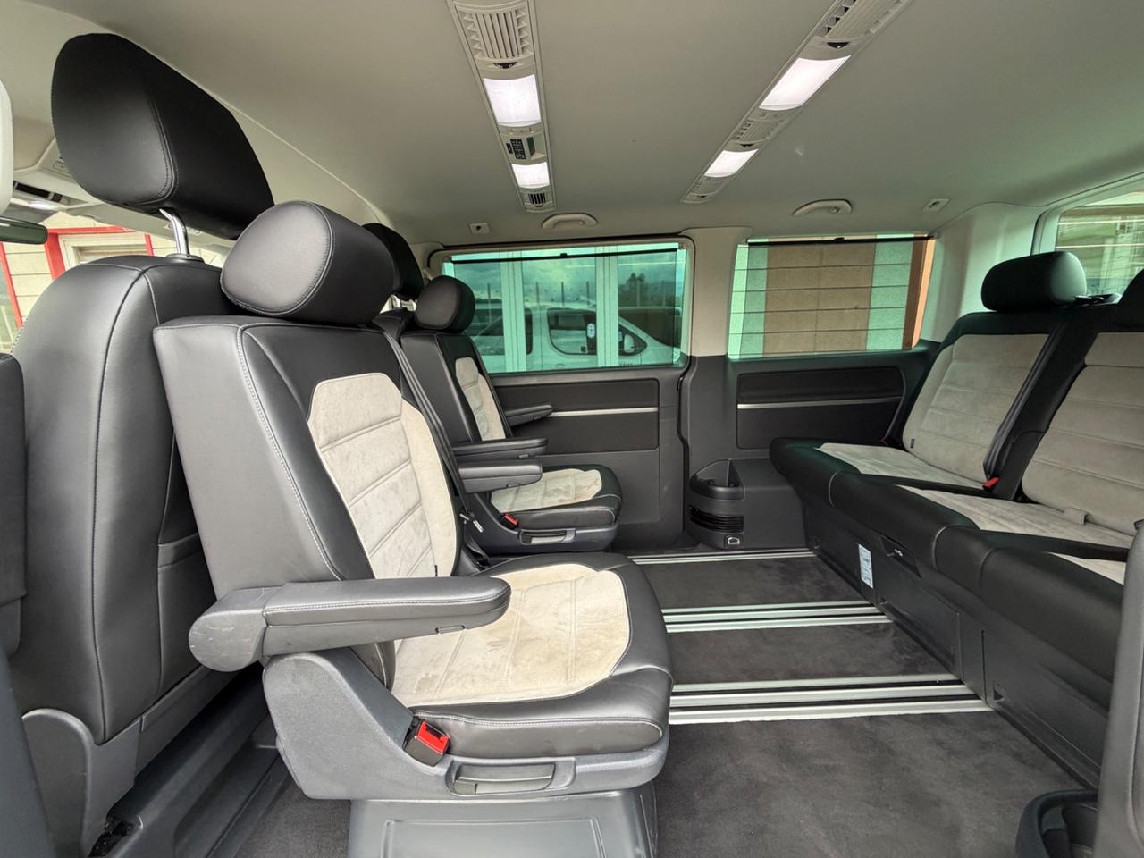 Volkswagen Multivan T6 - DSG 4Motion Highline FULL