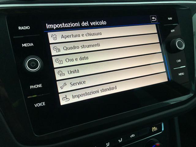 VOLKSWAGEN Tiguan 2.0 TDI 150 CV SCR DSG Elegance