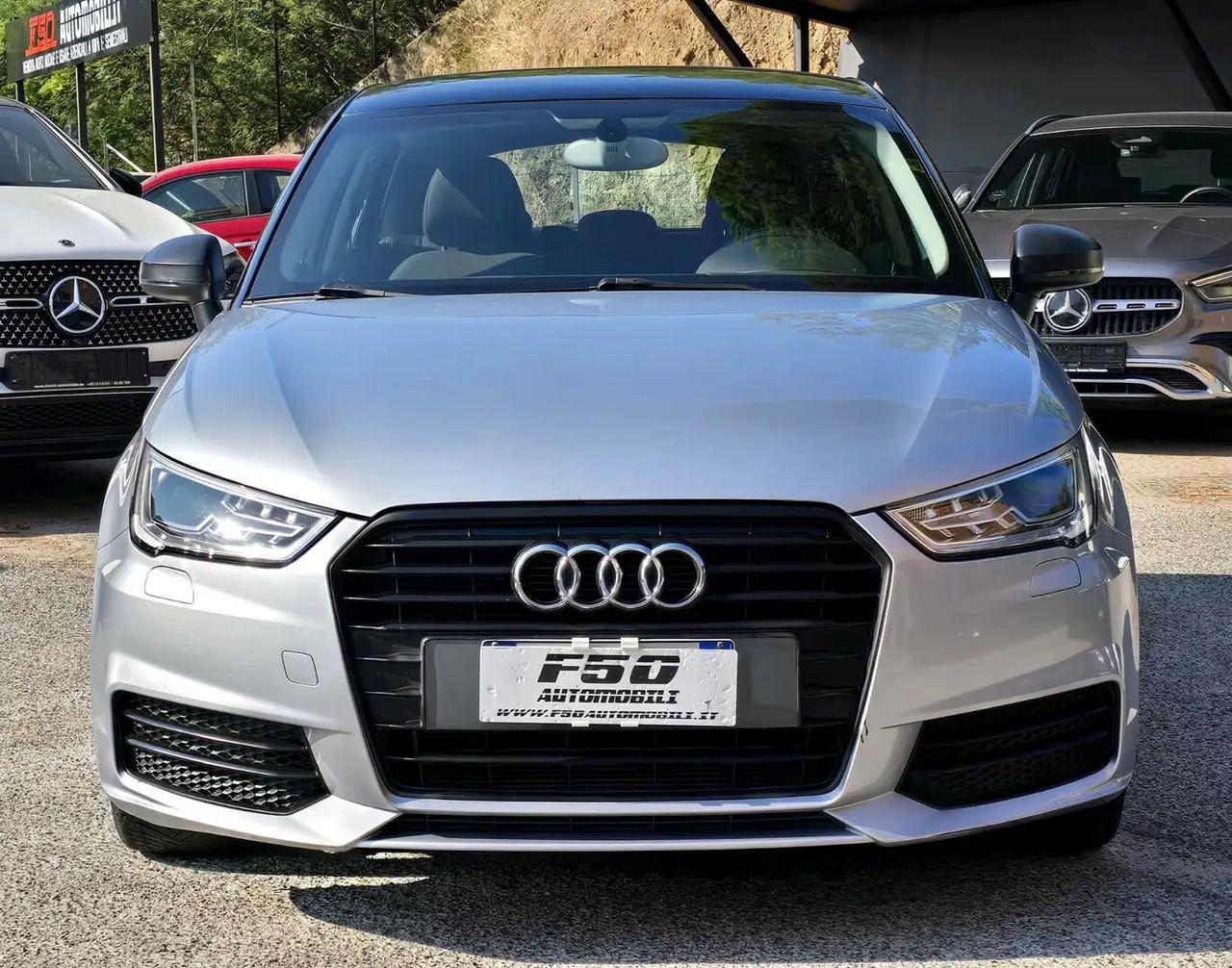 Audi A1 1.6 tdi S line edition 90cv s-tronic
