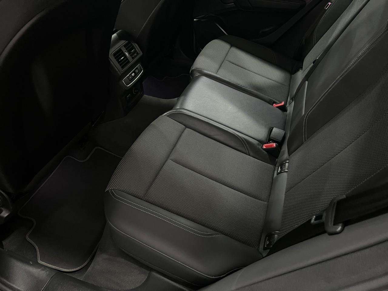 Audi Q5 SPB 40 2.0 TDI mhev STronic SLine Edition Quattro 204 cv