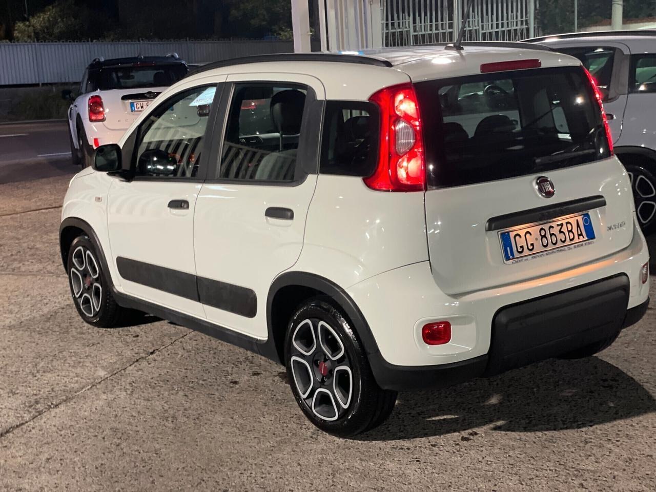 Fiat Panda 1.0 Hybrid City Cross