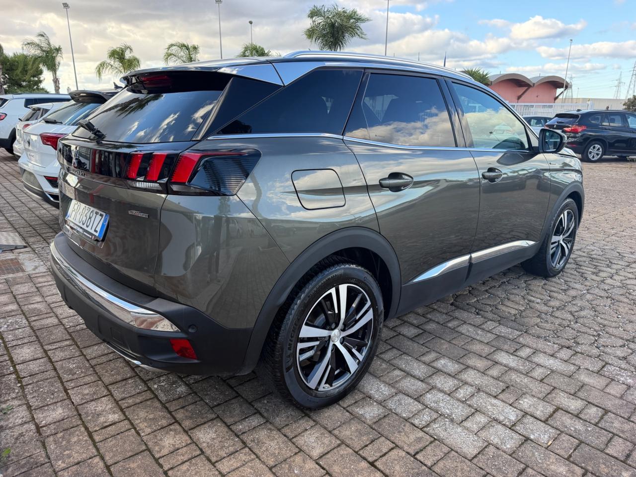 Peugeot 3008 BlueHDi 130 S&S EAT8 GT Line