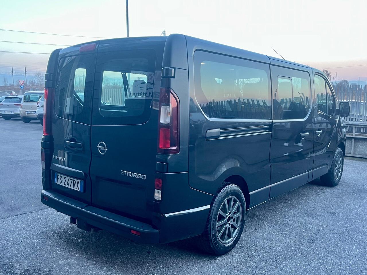 Opel Vivaro 1.6 BiTurbo CDTi 125 CVPasso Lungo 9 POSTI