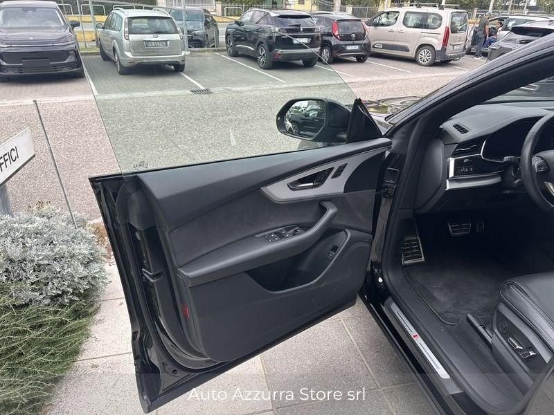 Audi Q8 50 3.0 TDI MHEV quattro tiptronic *TETTO, 22'', MATRIX*