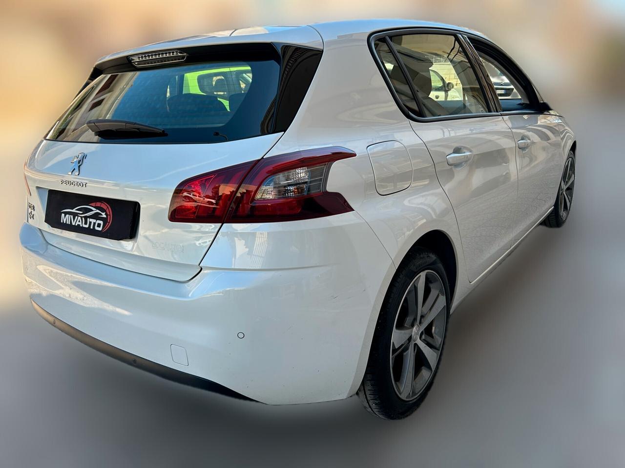 Peugeot 308 BlueHDi 100 S&S Business