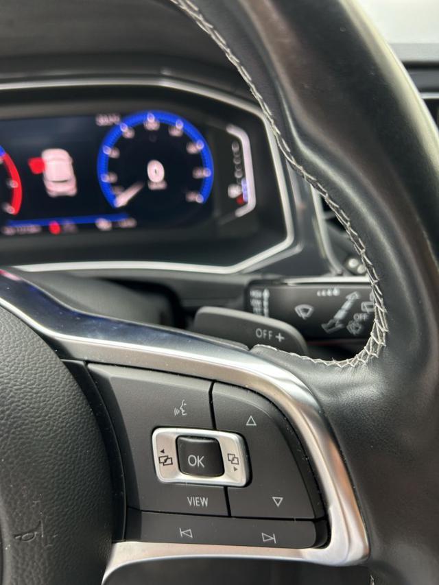 VOLKSWAGEN T-Roc 1.5 TSI ACT DSG R Line Sedili sport