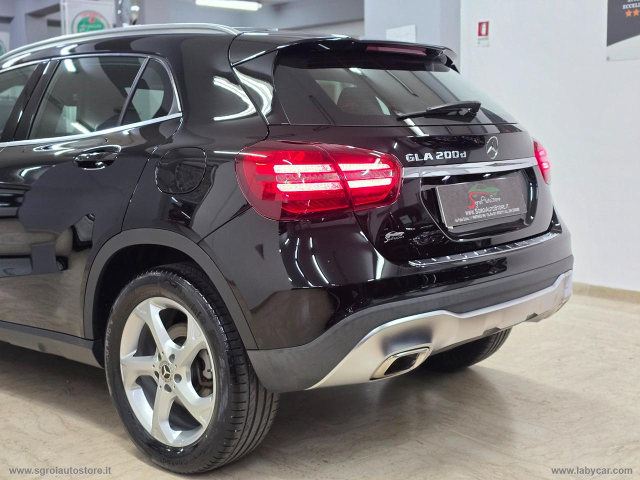 MERCEDES-BENZ GLA 200 d Automatic Sport