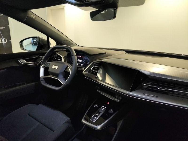 Audi Q4 e-tron Q4 SPB 55 e-tron quattro S line edition