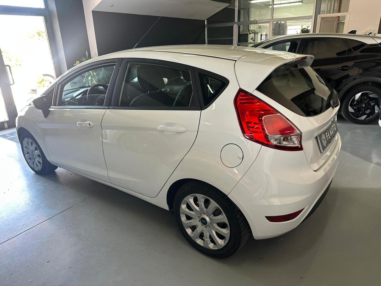 Ford Fiesta 1.5 TDCi 75CV 5 porte