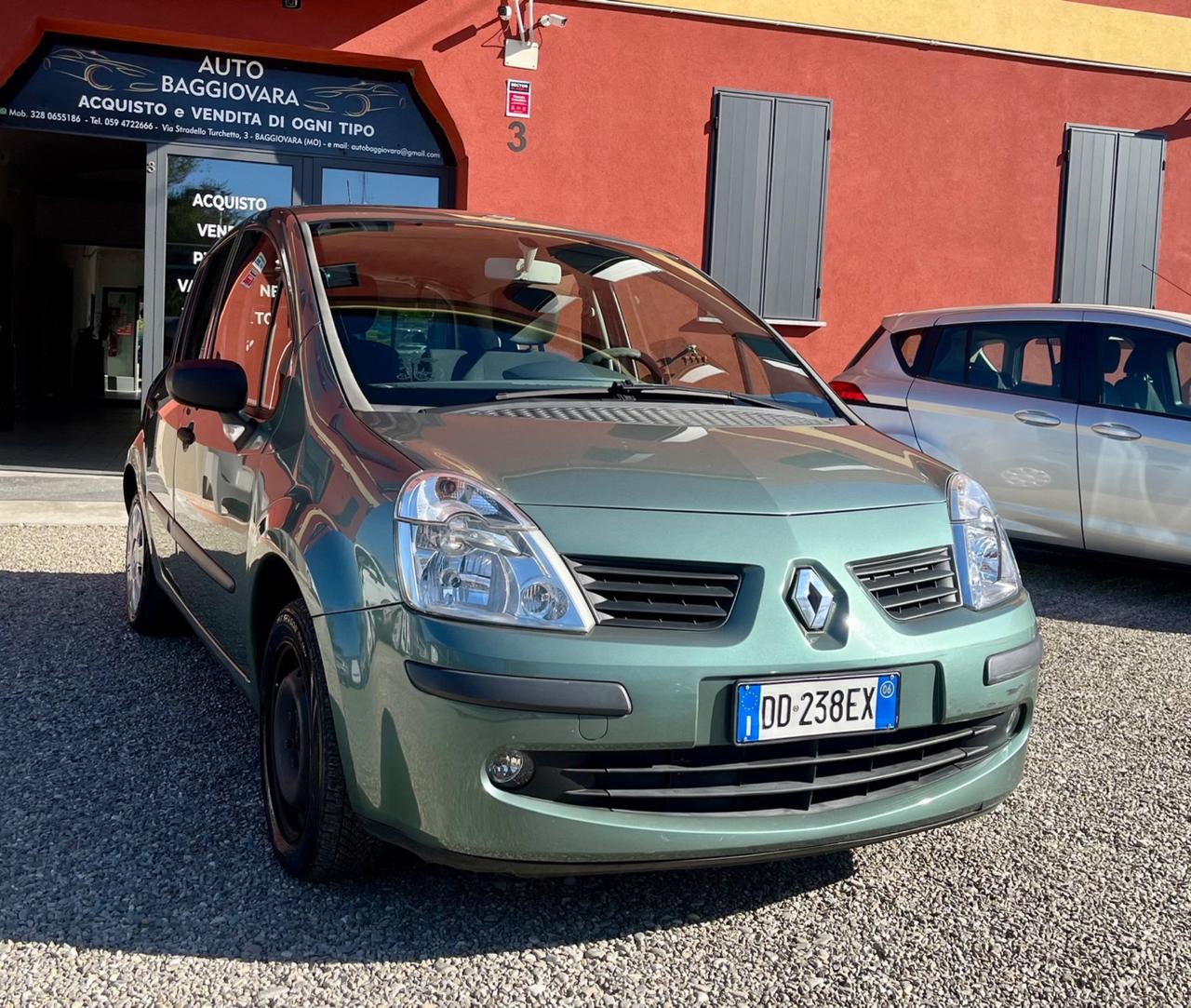Renault Modus 1.2 16V Saint Tropez