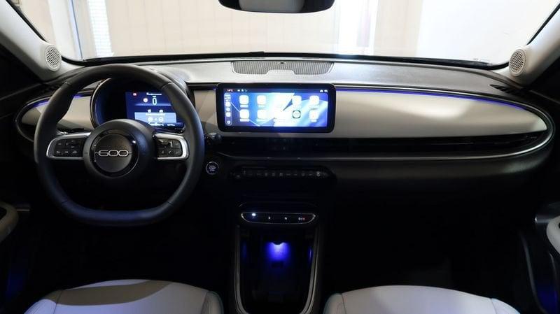 FIAT 600 1.2 Hybrid 100cv La Prima