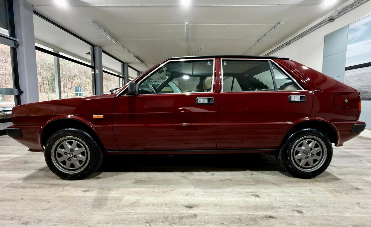 LANCIA DELTA LX 1.3 1990 - RIVERNICIATA NUOVA