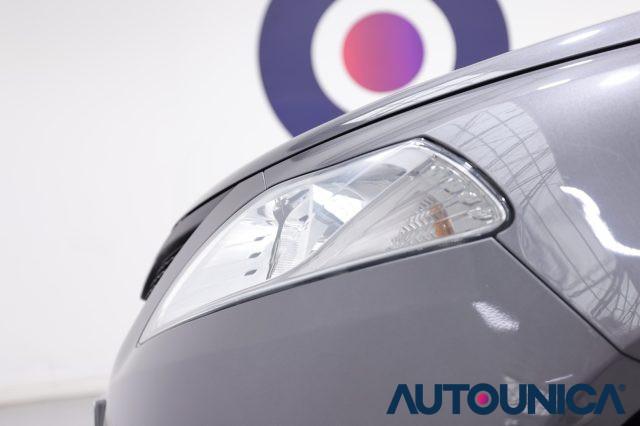 LANCIA Ypsilon 1.2 69 CV 5 PORTE GPL ECOCHIC ELEFANTINO BLU