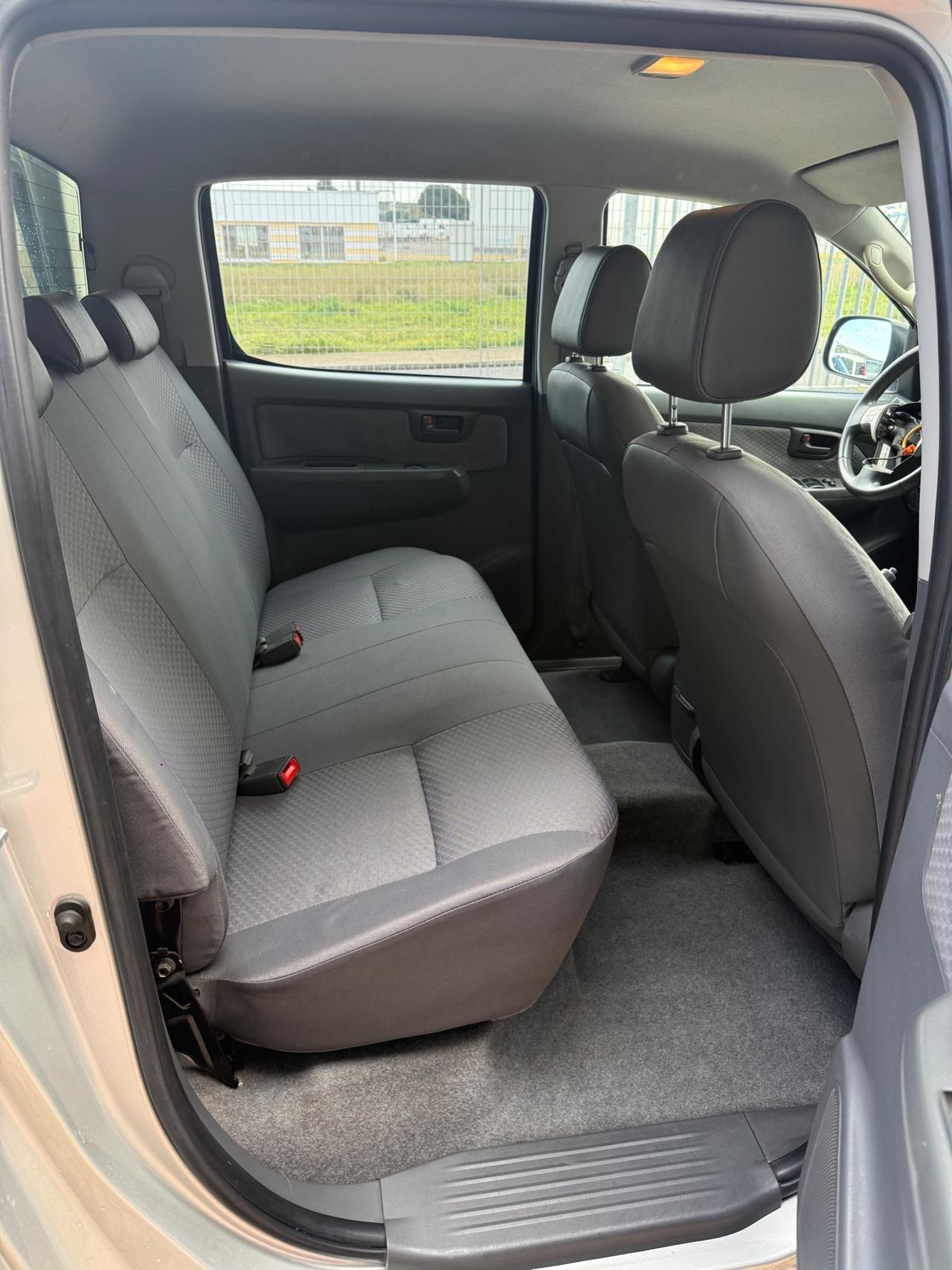 Toyota Hilux 2.5 D-4D 4WD DOPPIA CABINA my13"