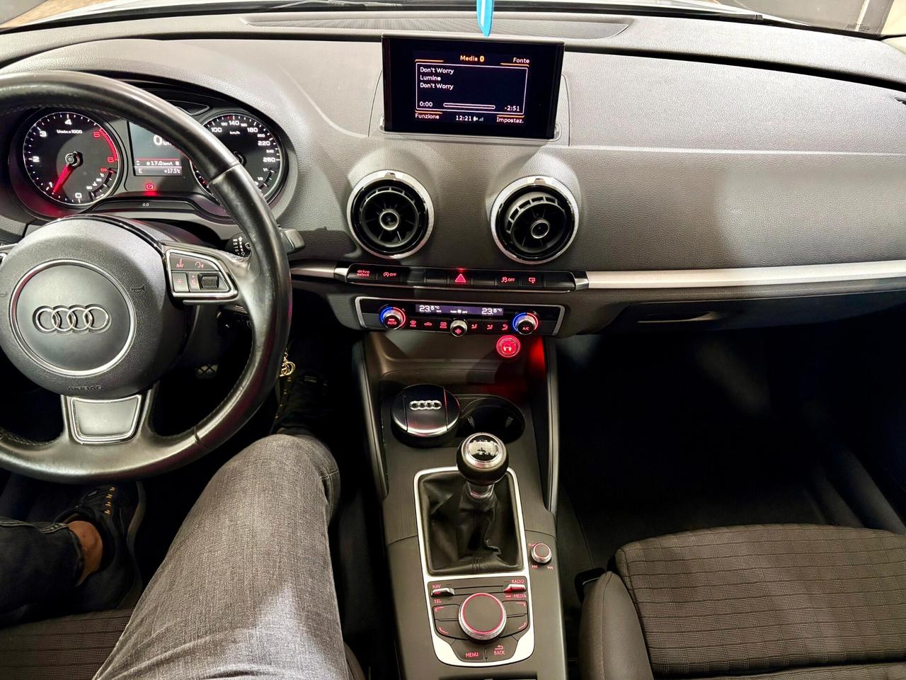 Audi A3 SPB 2.0 TDI 150 CV clean diesel Ambition