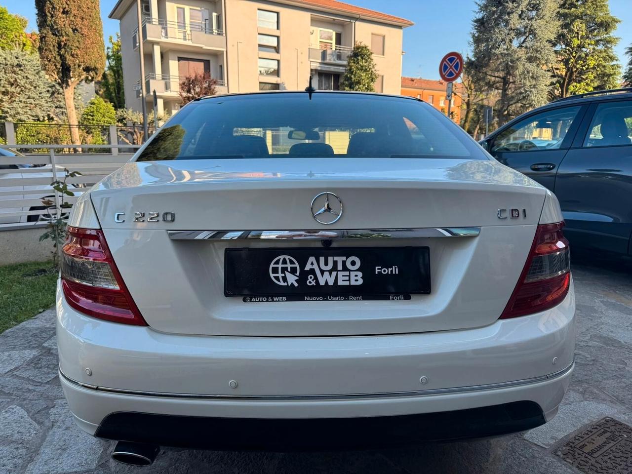 MB C 220 CDI BlueEFFICIENCY AVANTGARD