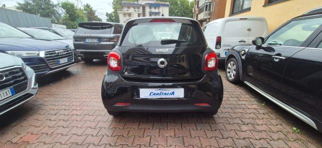 SMART ForFour 70 1.0 Prime