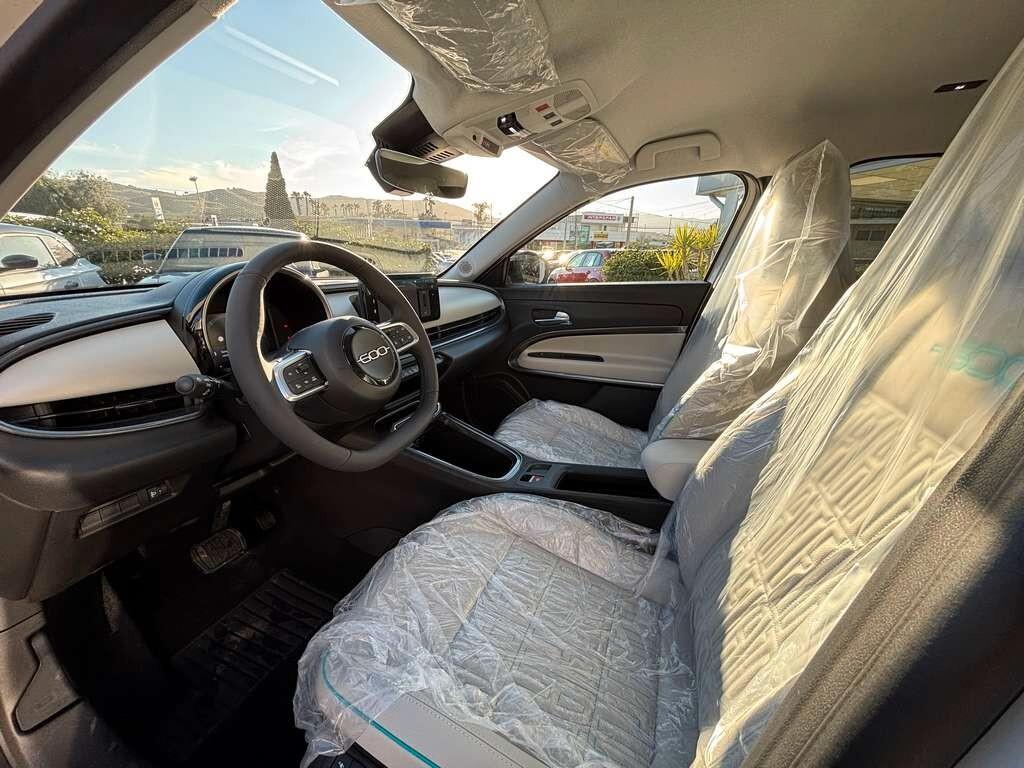 Fiat 600 Hybrid 110 CV DCT MHEV La Prima 2025 KM 0 IVA ESPOSTA Tua a solo 249 Euro al mese