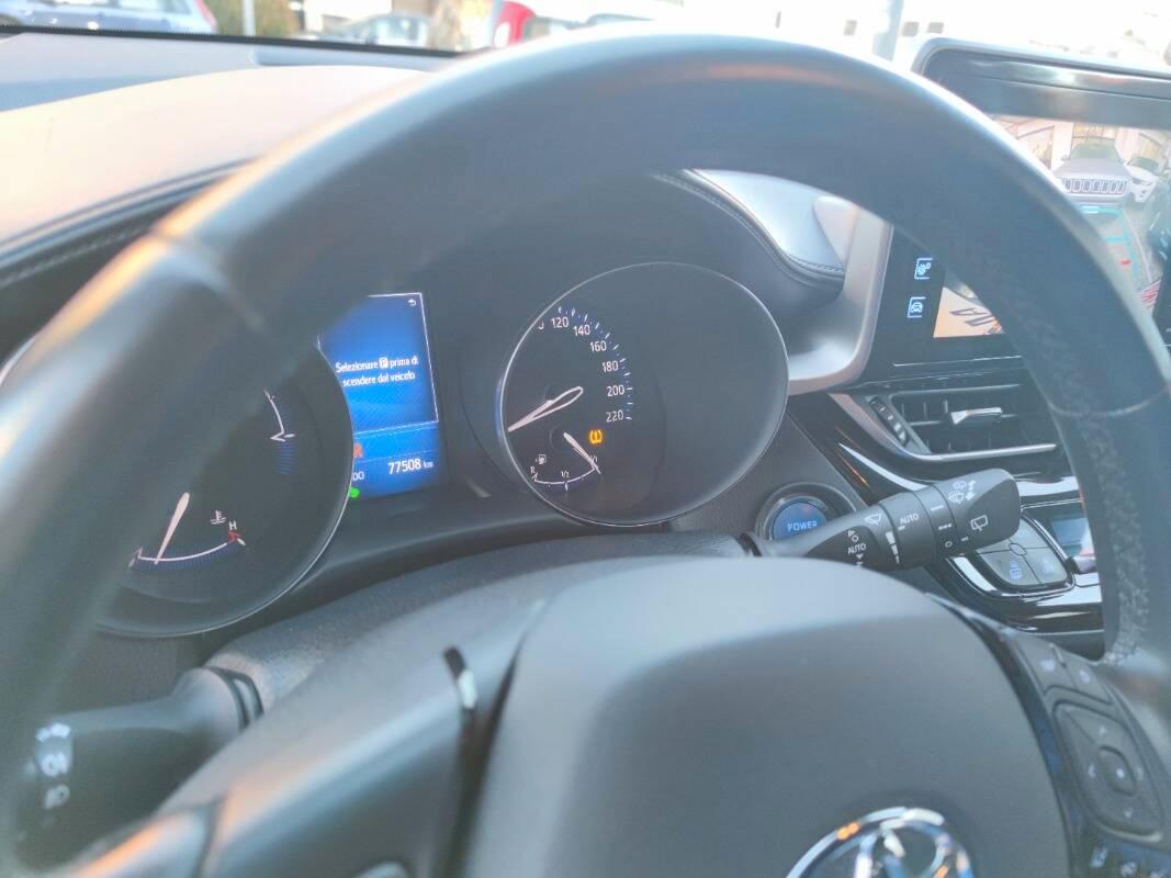 Toyota C-HR 1.8h Lime Beat Special Edition 2wd e-cvt