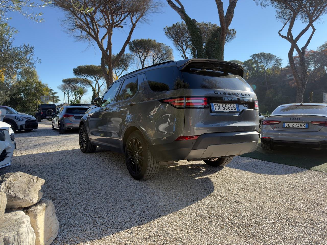 Land Rover Discovery 2.0 TD4 180 CV SE