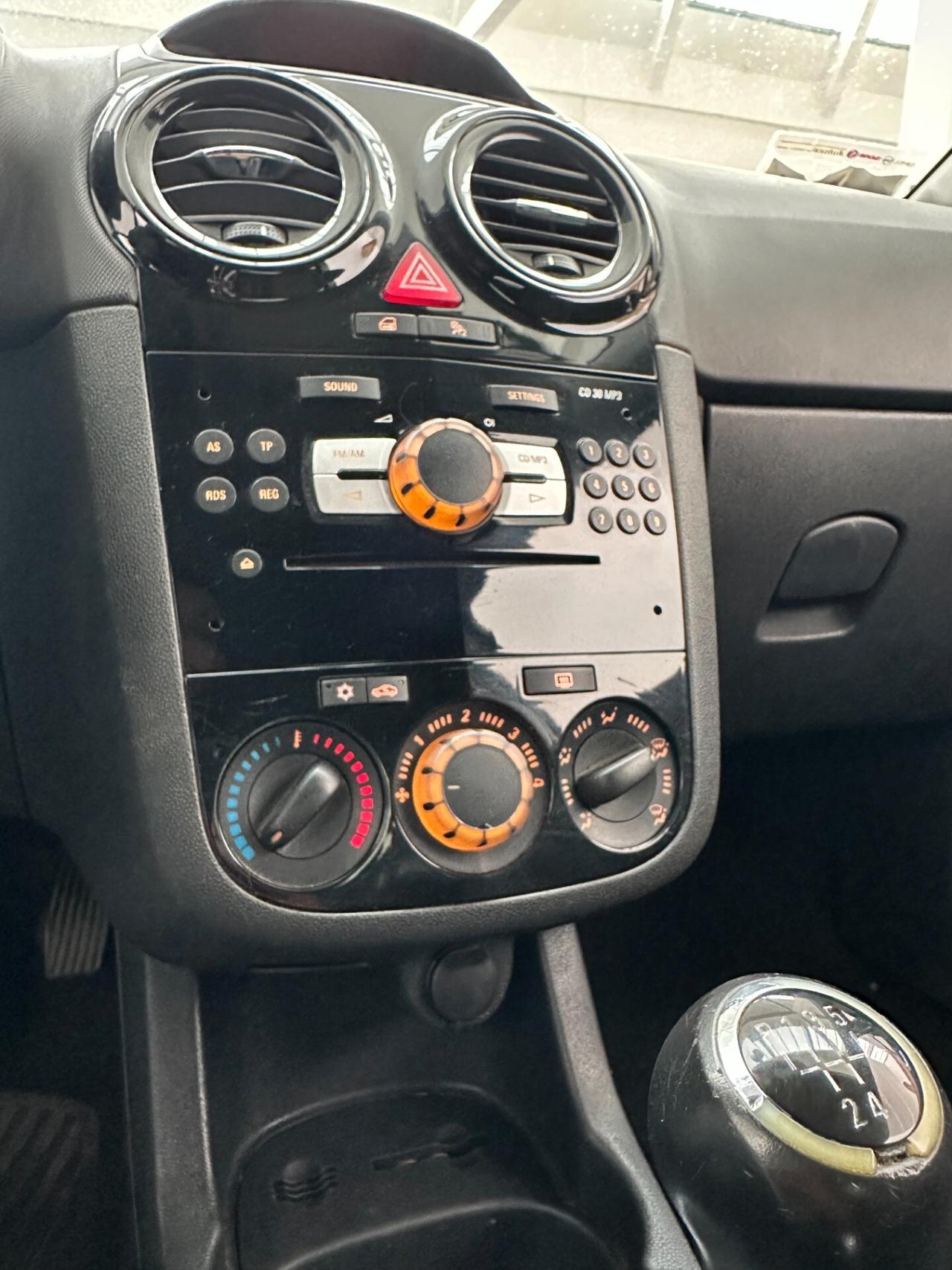 Opel Corsa 1.2 Benz, Euro 5A, Uni Propr, si neopatent