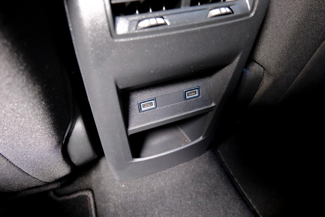 Peugeot 308 1.5 BlueHDi 130cv EAT8 F1 ALLURE