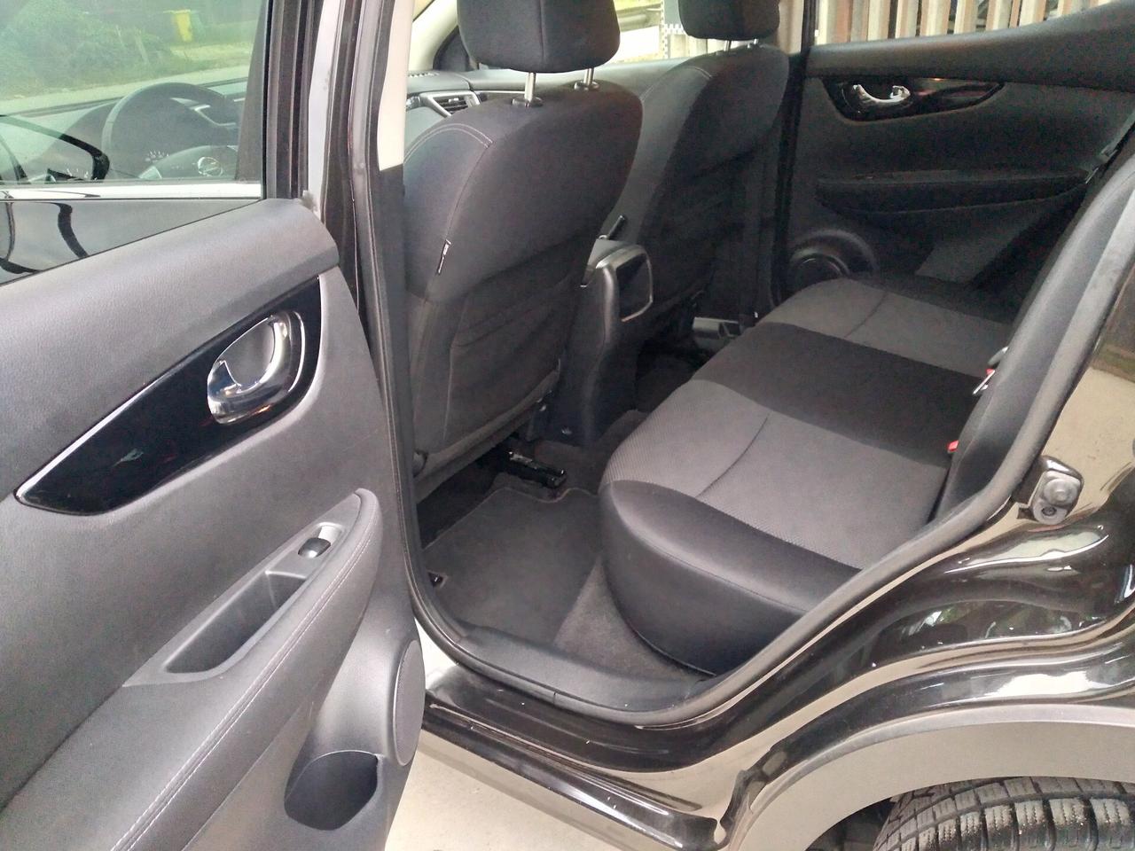 Nissan Qashqai 1.5 dCi 360