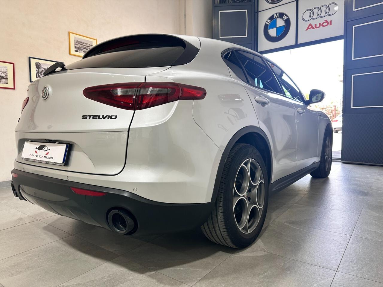 Alfa Romeo Stelvio 2.2 Turbodiesel 190 CV Q4 Sprint - DA VETRINA!!!!