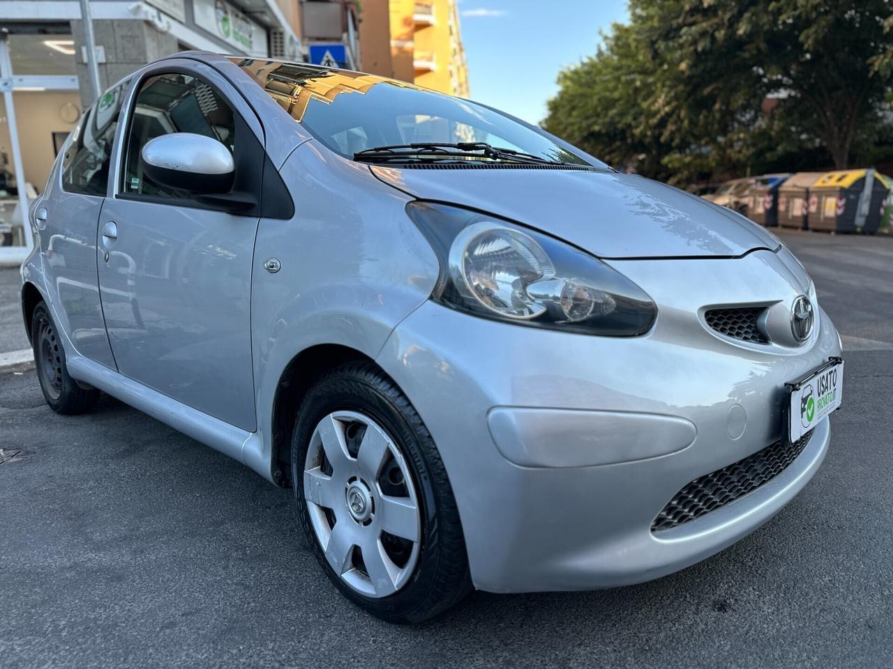 Toyota Aygo 1.0 5p 68cv E4 TAGLIANDATA