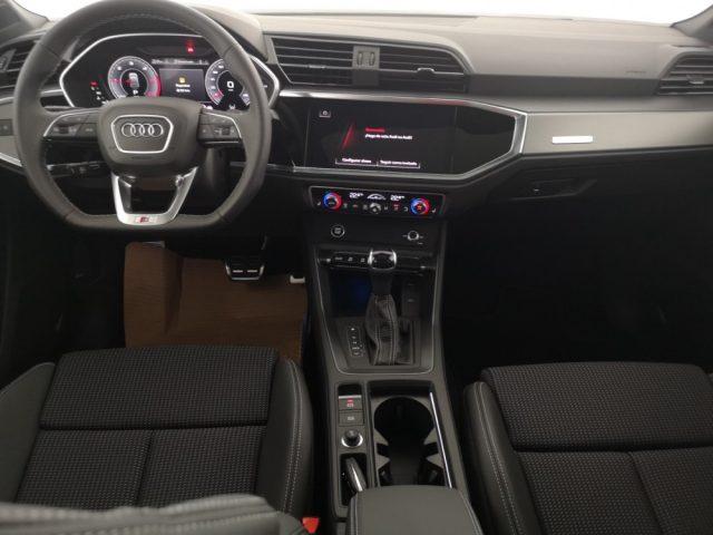 AUDI Q3 Sportback 35 2.0 tdi Identity Black quattro s-tro