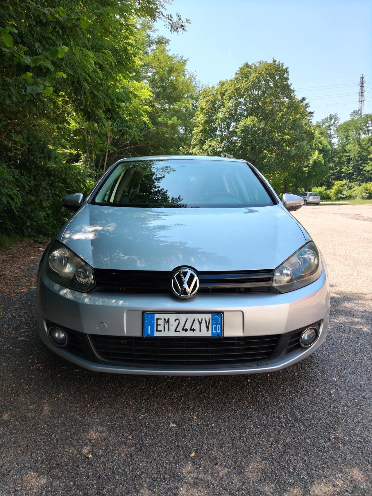 Volkswagen Golf 6 Diesel 1.6 TDI DPF Comfortline