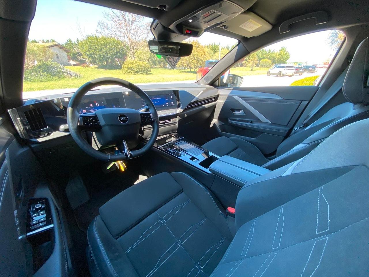 Opel Astra 1.5 Turbo Diesel 130 CV AT8 Edition