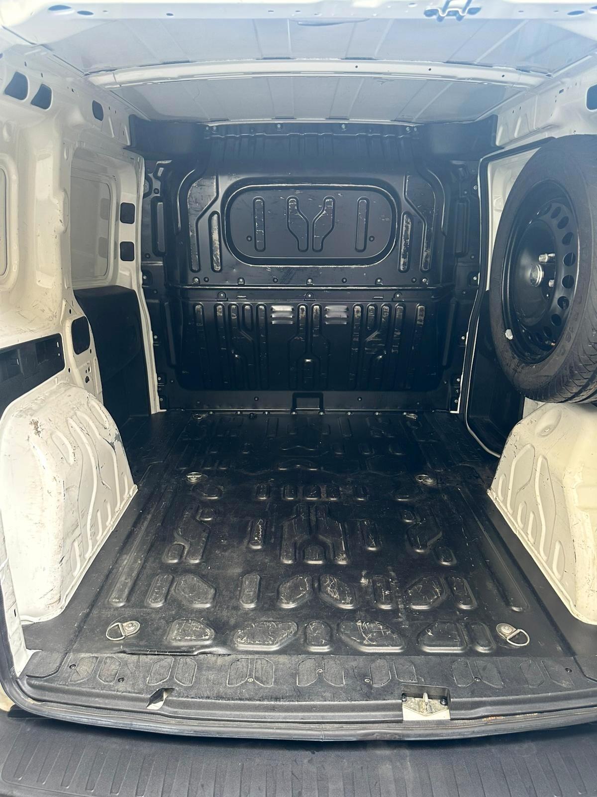 Fiat Doblo Doblò 1.4 T-Jet Natural Power PC-TN Cargo Lamierato SX