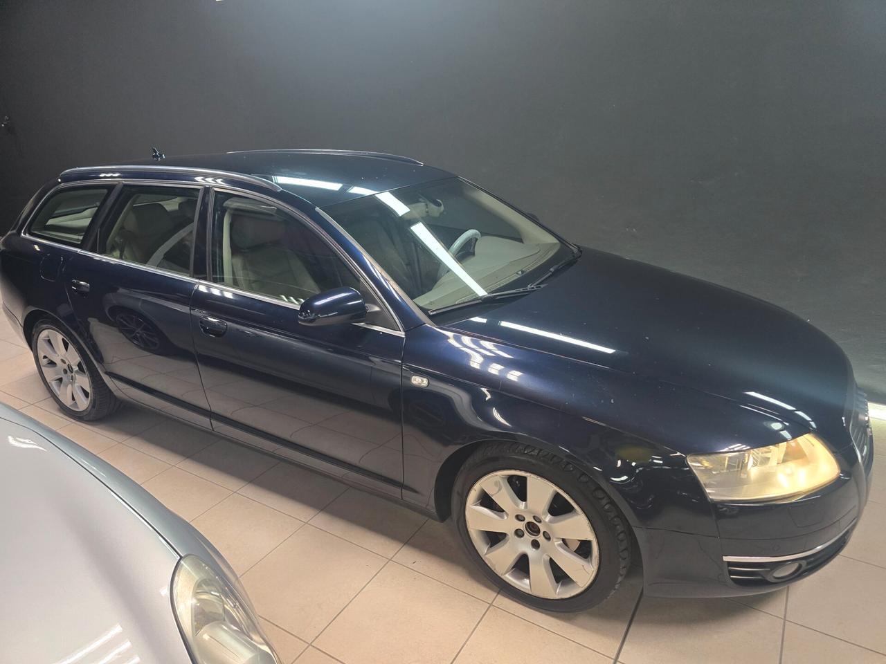 Audi A6 Avant 3.0 V6 TDI F.AP. quattro tiptronic Advanced